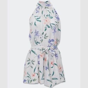 NWT Floral Print Tie-Neck Tunic